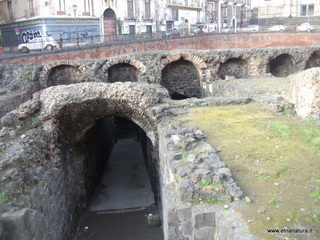 fiteatro romano Catania19-02-2014 07-28-32